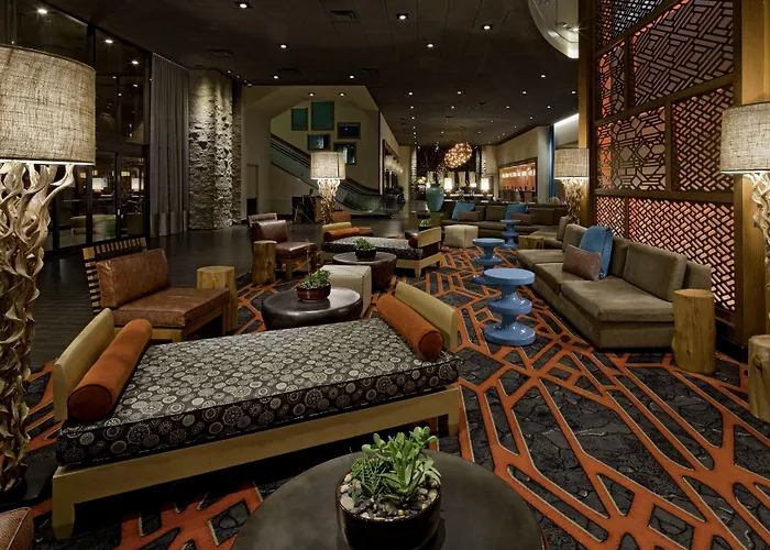 Hotel Hyatt Regency Downtown 4*