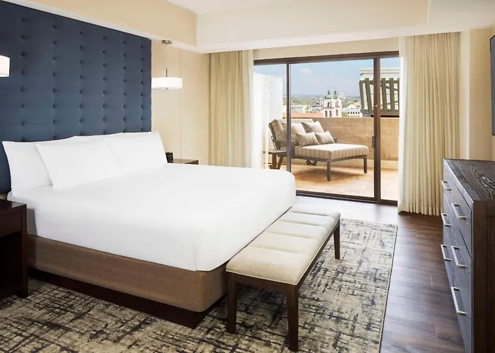 Hotel Hyatt Regency Downtown 4*
